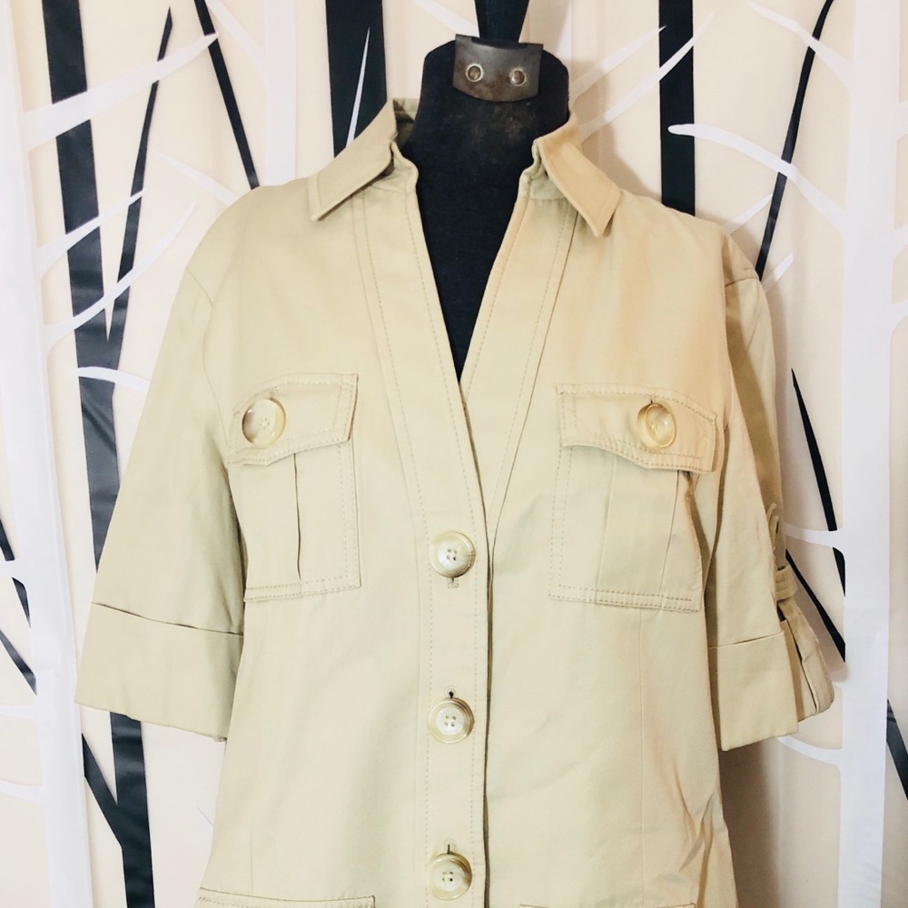 Michael Kors size 10 tan button jacket.